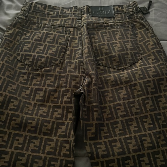 Fendi pants printed brown with all f all over the pants wore them once - Picture 2 of 3
